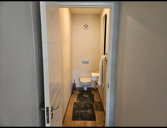 2 BEDROOM APARTMENT FOR SALE IN MENLYN